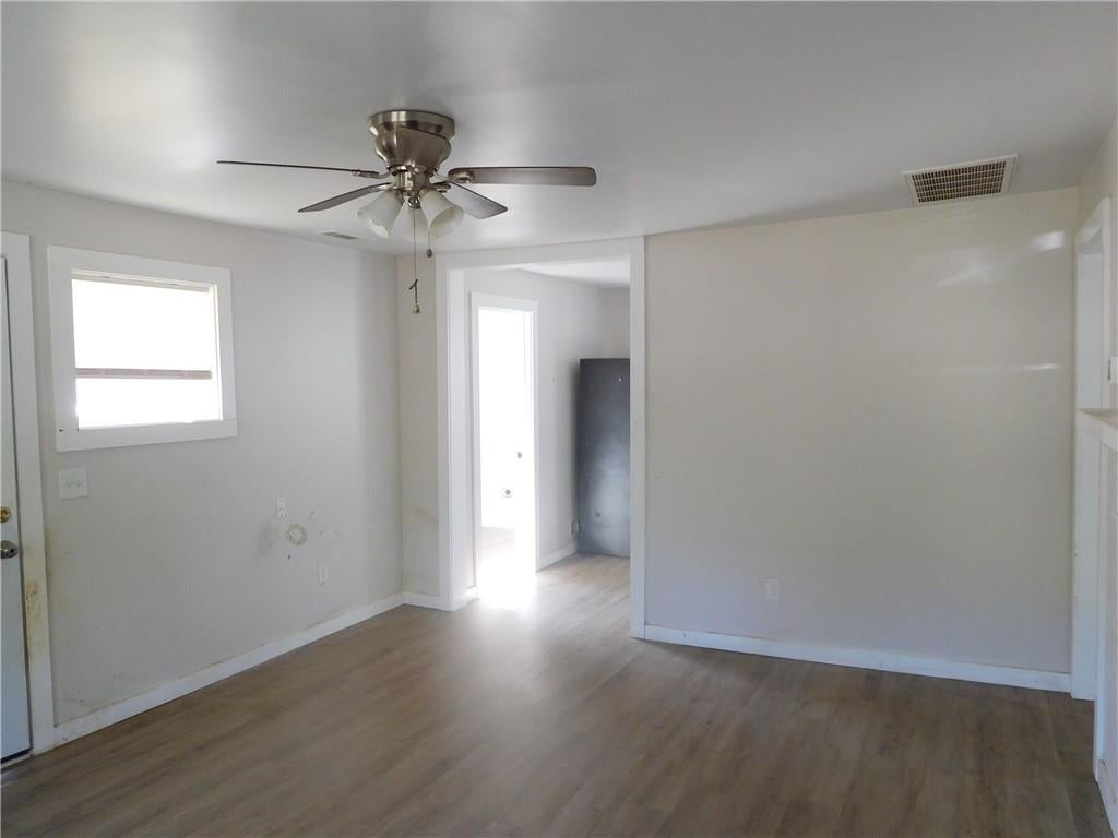 102 Hosea Street SW