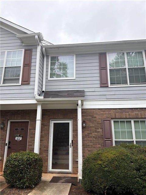 Townhouse For Sale - 2847 Walden Lake Bend Bnd<br/> Decatur, GA 30035