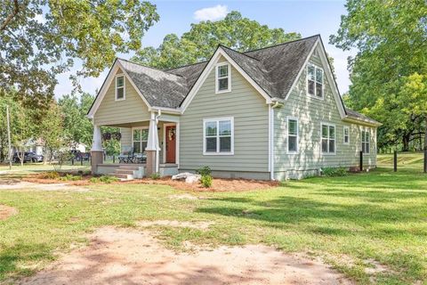 A home in Winder