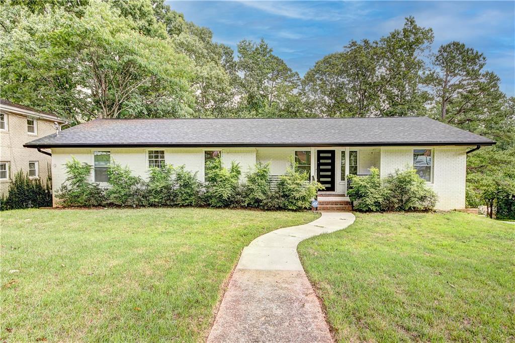 Photo 1 of 40 — 2170 Edgemore Drive SE, Atlanta, GA 30316