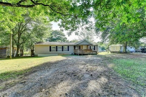 A home in Winder