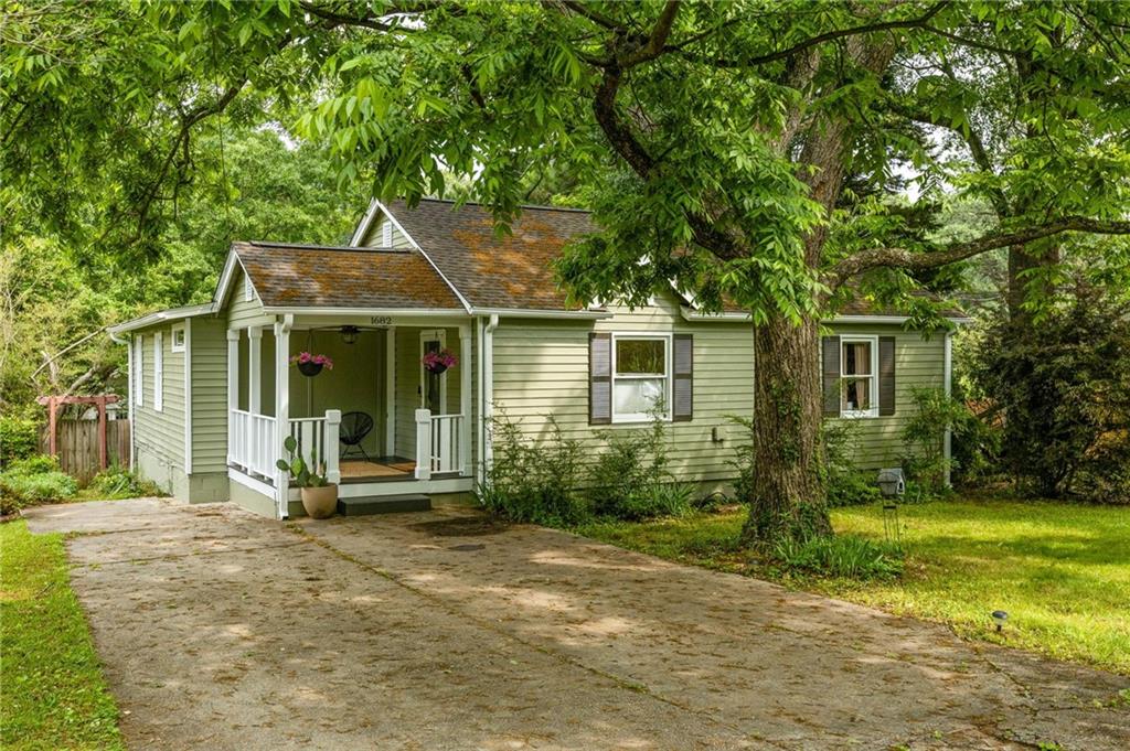 1682 Grace Street, Atlanta, Georgia image 5
