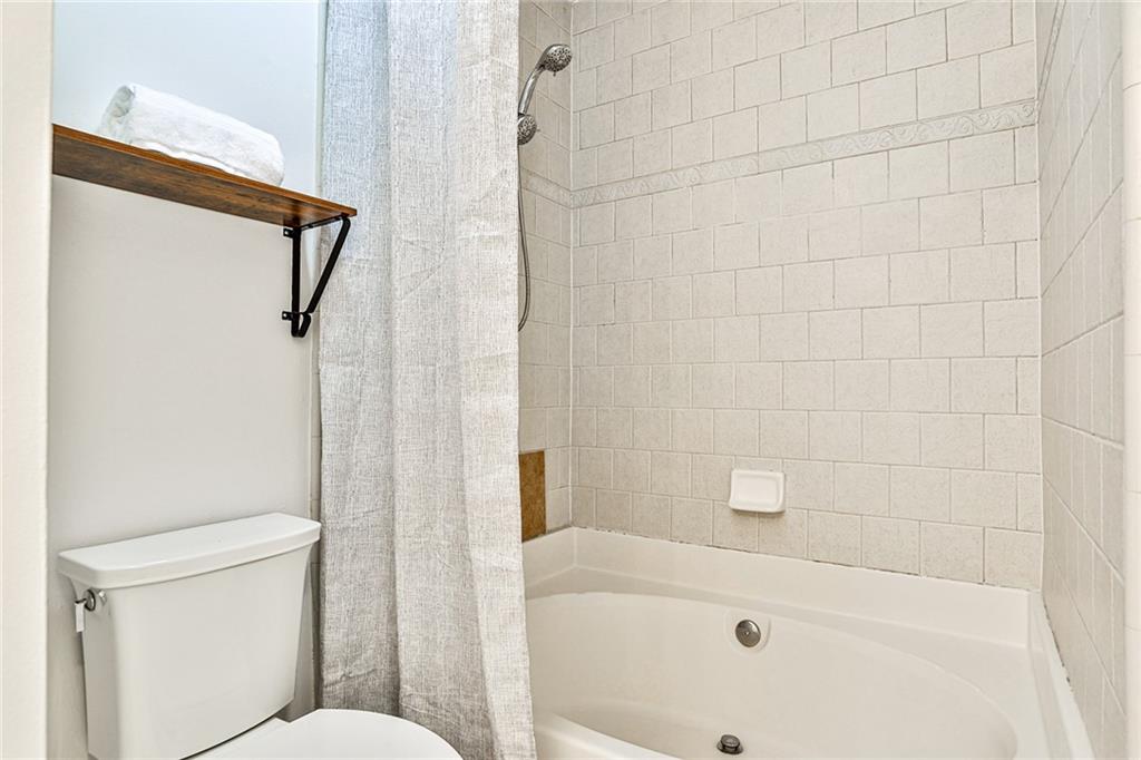 3334 Peachtree Road #704, Atlanta, Georgia image 15