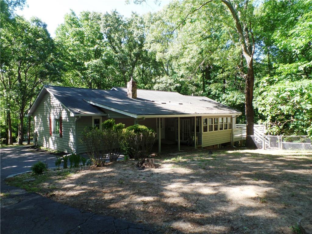 426 Green Ridge Road SE