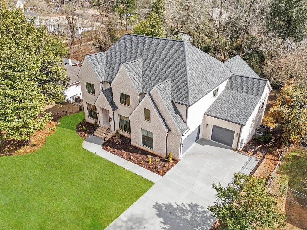 4895 Lansbury Drive