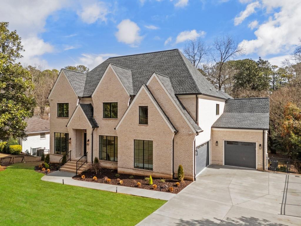 4895 Lansbury Drive