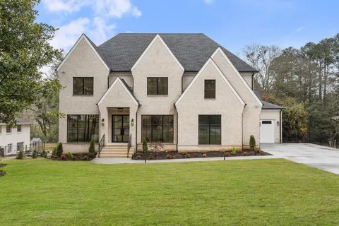 4895 Lansbury Drive, Atlanta, GA 30342 - MLS#: 7525253