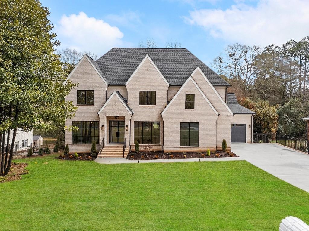 4895 Lansbury Drive