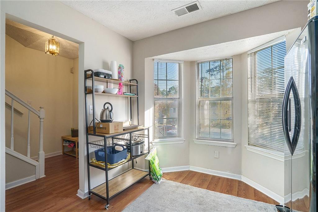 3201 Kingswood Place