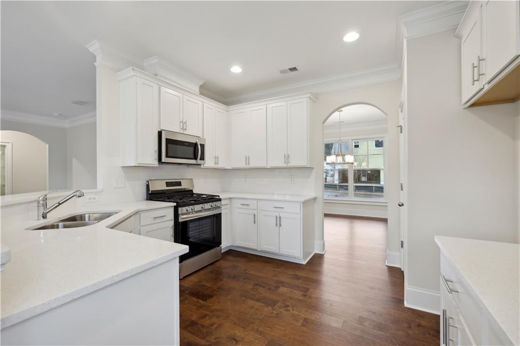 5807 Creek Indian Drive