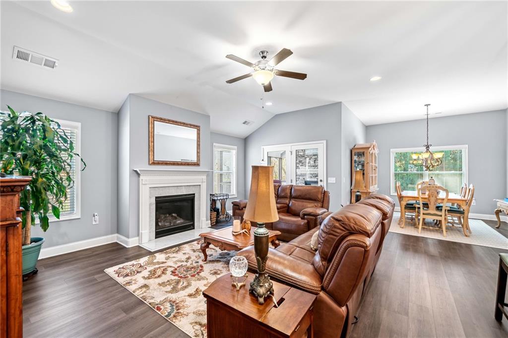 107 Grace Circle, Acworth, Georgia image 3