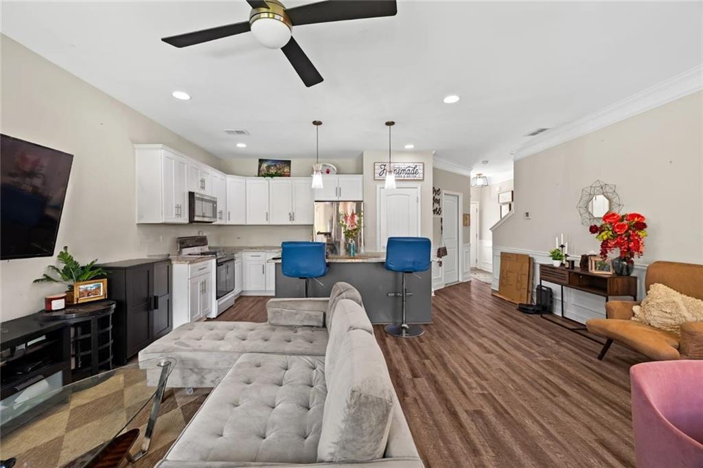 378 Hood Park Drive
