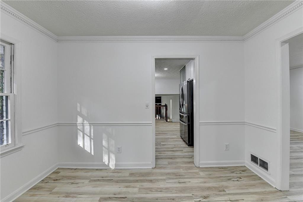 2887 Hickory Lane, Snellville, Georgia image 7