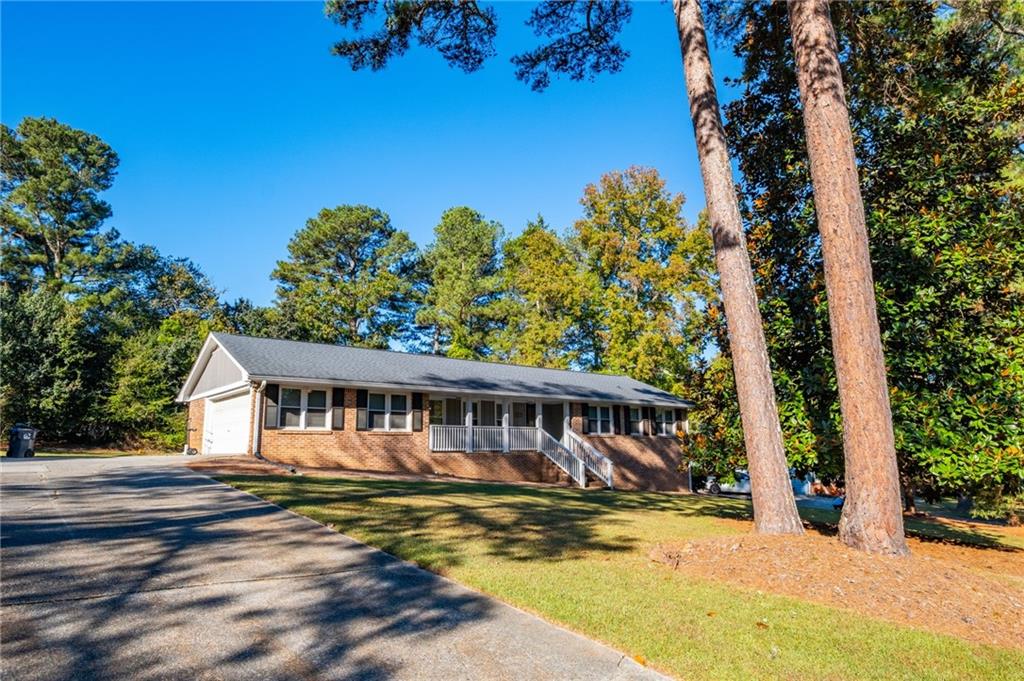 2021 Collinswood Drive