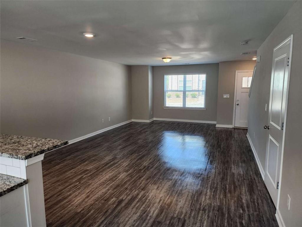 310 Ashigan Street, Union City, Georgia image 4