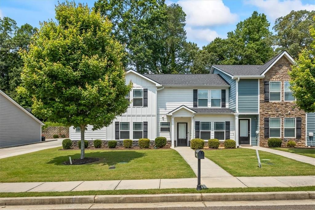 5880 Garden Circle