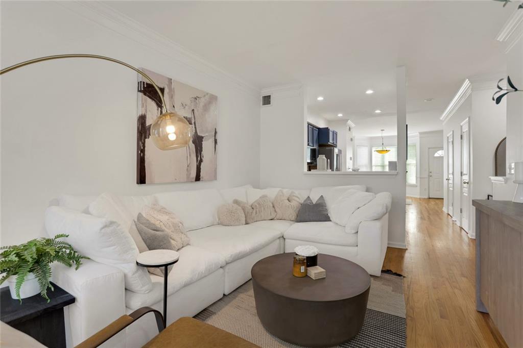 375 Highland Avenue NE 505