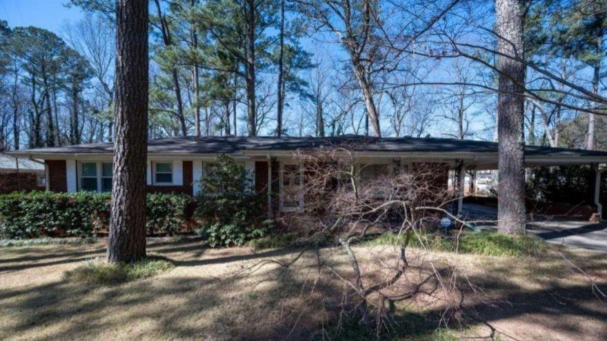 Welcome home to this 4-sided brick ranch with a full basement in mableton GA with a Huge deck on the back, Giant 2-story workshop in the back. Open concept kitchen with lots of updated cabinets and room for the kids to roam around. The gorgeous hardwood floors are in good shape. Original tile bathrooms. So convenient to shopping, schools, restaurants. Well established neighborhood. 4 sides Brick ranches on a basement are hard to find, and this property has been maintained so well. Schedule your viewing today.