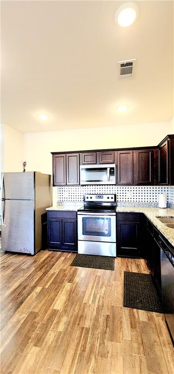 6408 Kennonbriar Court, Lithonia, Georgia image 10