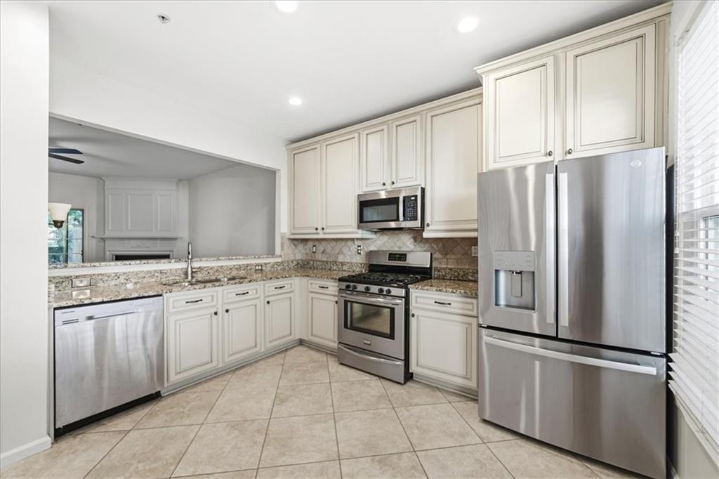 1205 Whitestone Ridge