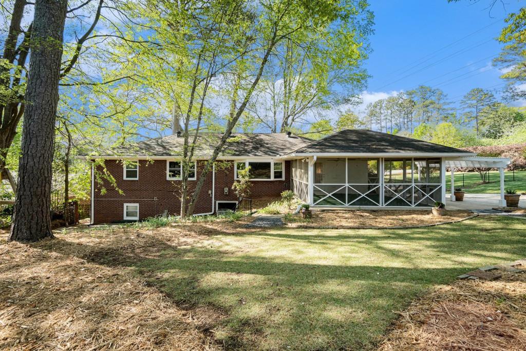 2210 Leafmore Drive, Decatur, Georgia image 32