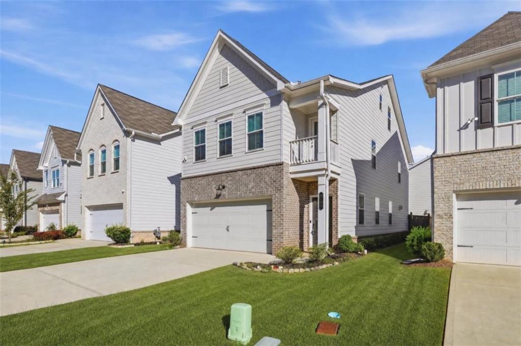 3723 Silvery Way