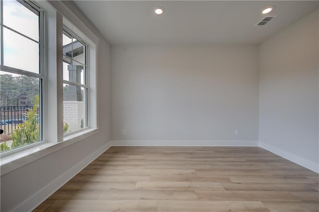 1076 Ascent Place