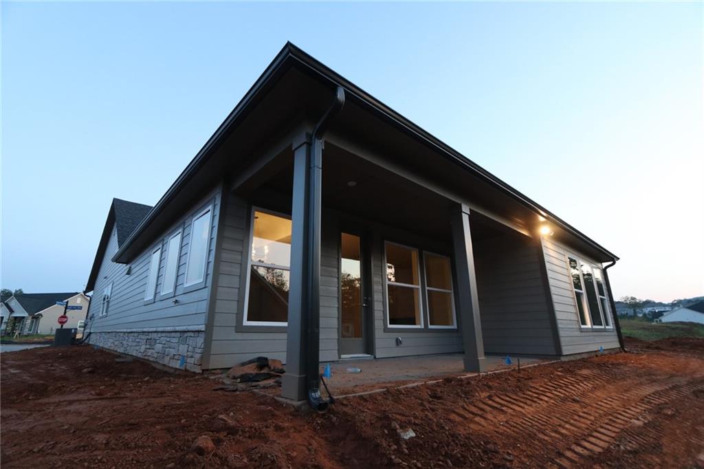 2055 Ripple Park Bend