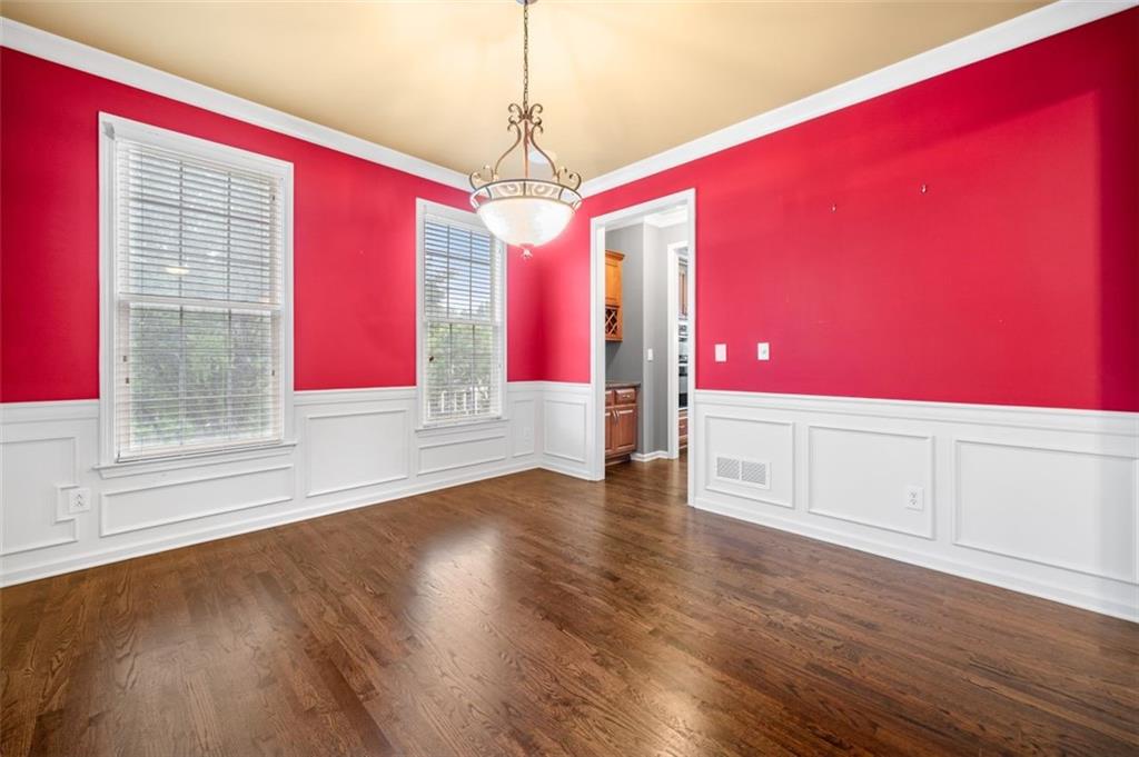 1235 RENAISSANCE Court SE