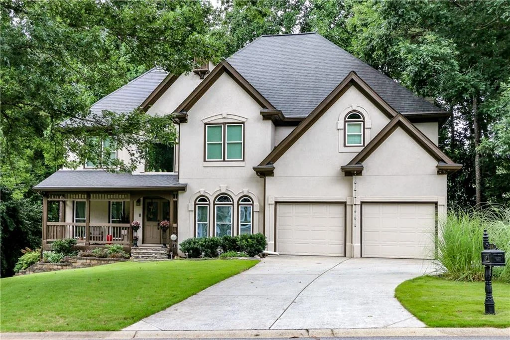 656 Goldenwood Court
