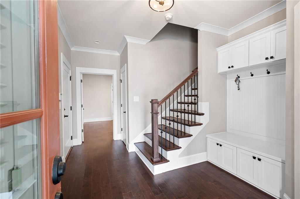 319 Riverton Way, Woodstock, Georgia image 6