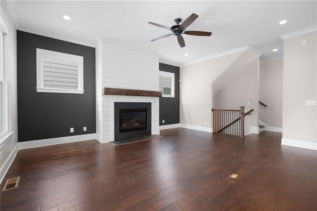 319 Riverton Way, Woodstock, Georgia image 12