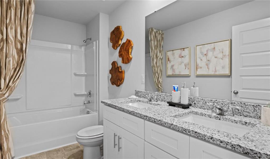 Twin Lakes - Residential