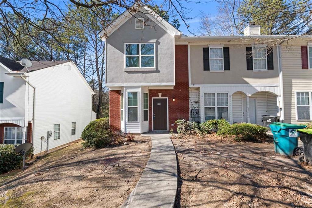 6093 Camden Forrest Court, Riverdale, Georgia image 1