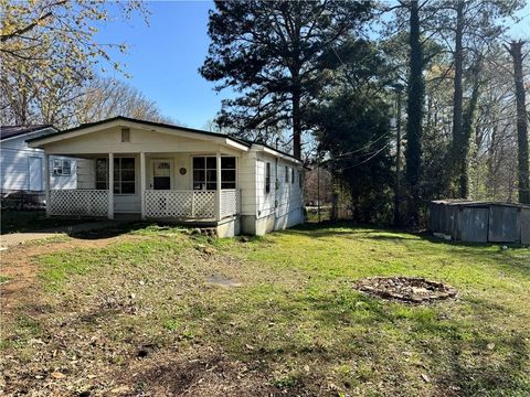 Homes For Sale - 1051 Cavender Road<br/> Whitfield County, Dalton, GA 30721