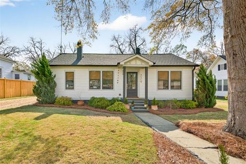 Homes For Sale - 229 Alcovy Street<br/> Monroe, GA 30655