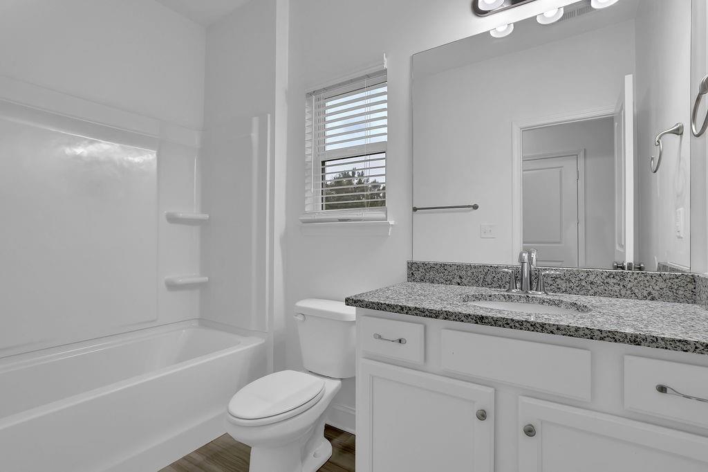 3945 Hamilton Cove Court, Cumming, Georgia image 16