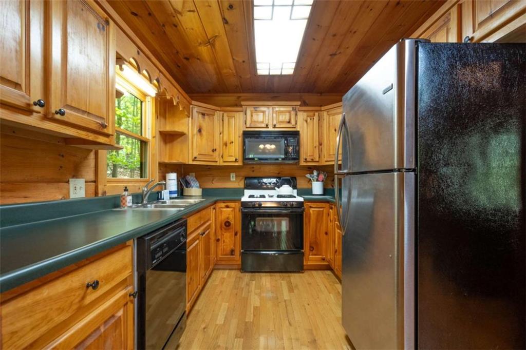 305 Martin Crossing