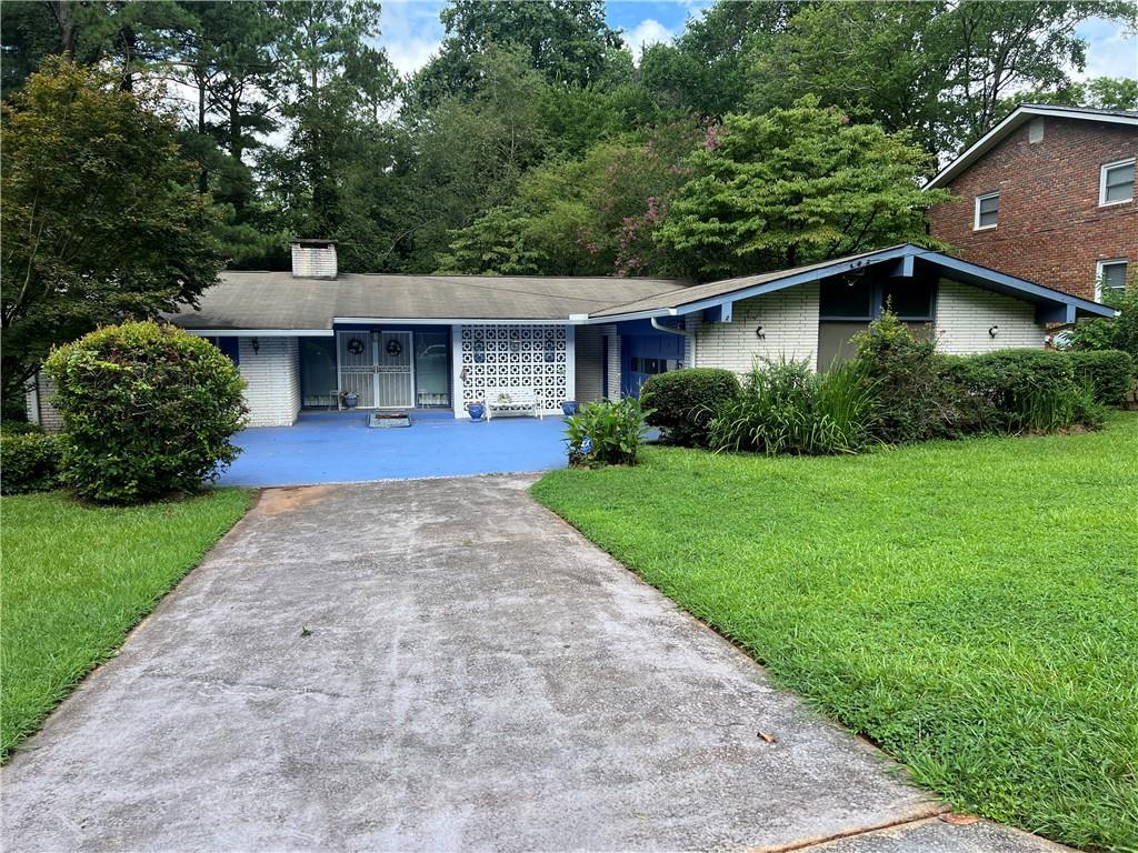 2323 Valleyside Drive
