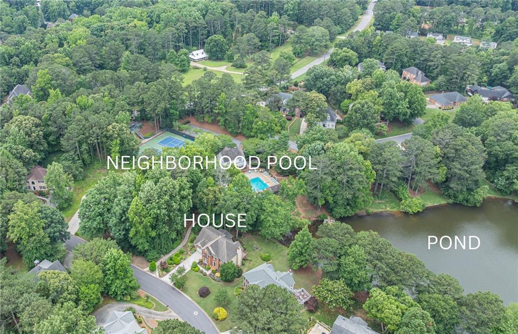 2541 Kenswick Circle