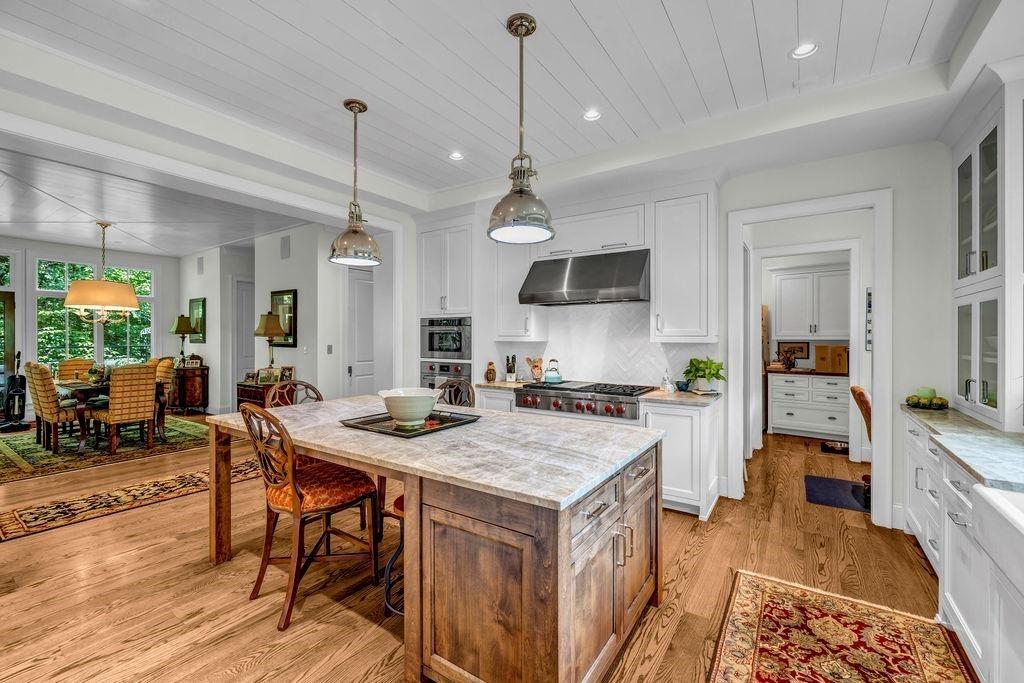 4584 Meadow Valley Drive