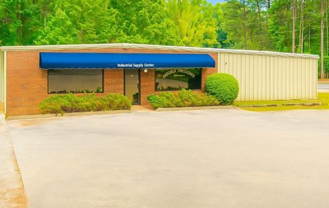 1193 Memorial Drive Eastanollee GA 30538