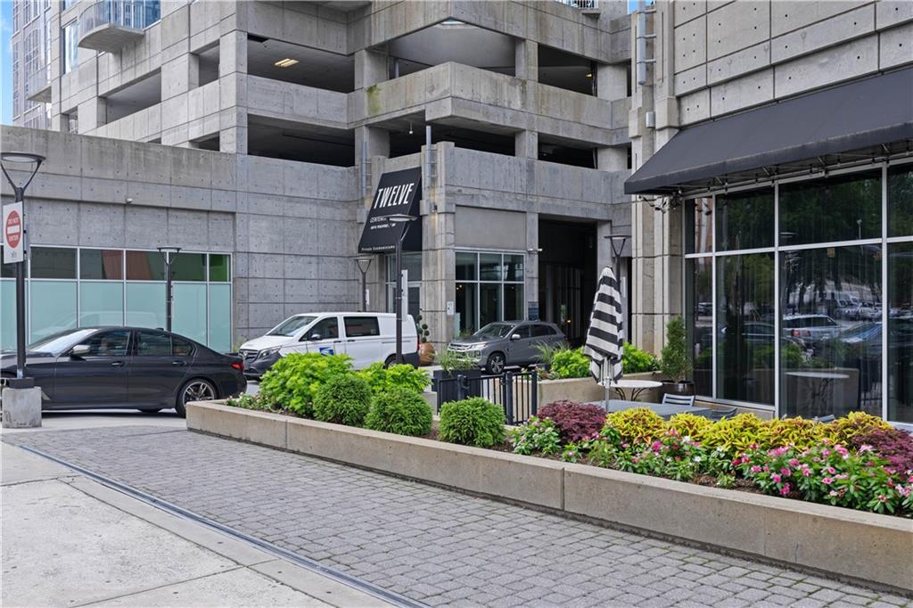 400 W Peachtree Street 908