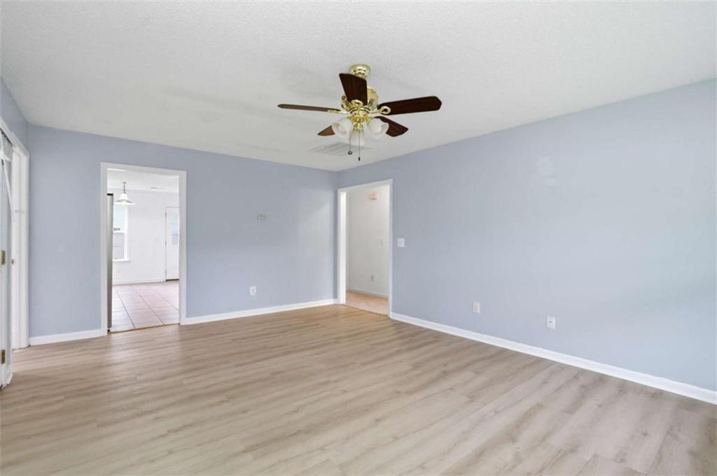 1A Green Acre Road