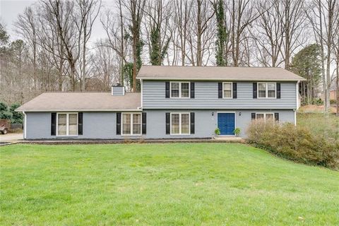 1290 Oakhaven Drive Roswell GA 30075