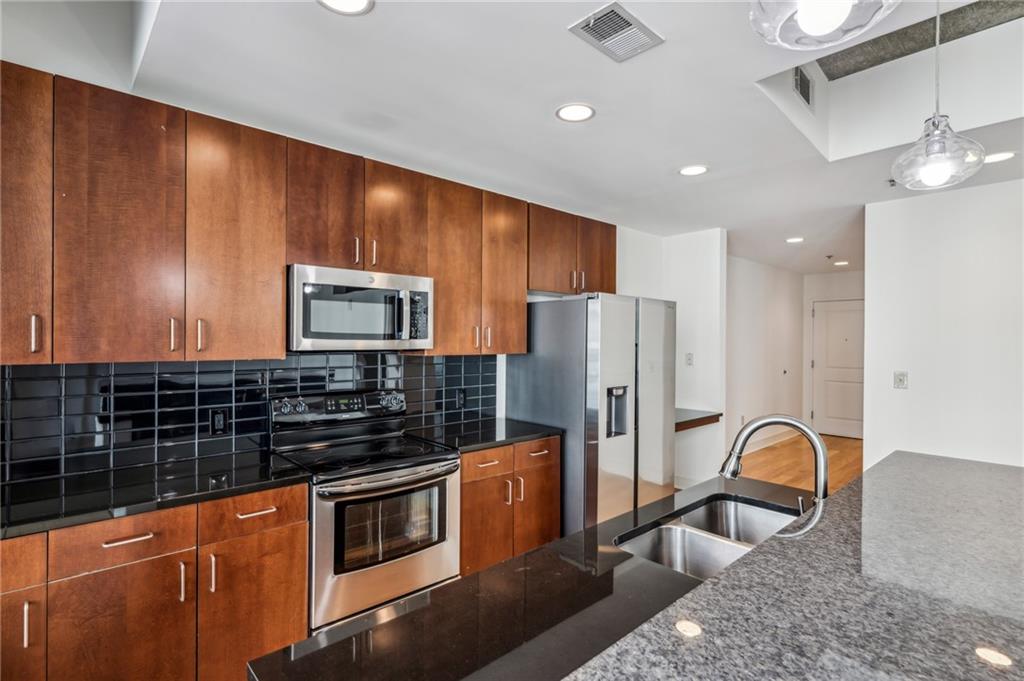 44 Peachtree Place NW 1828
