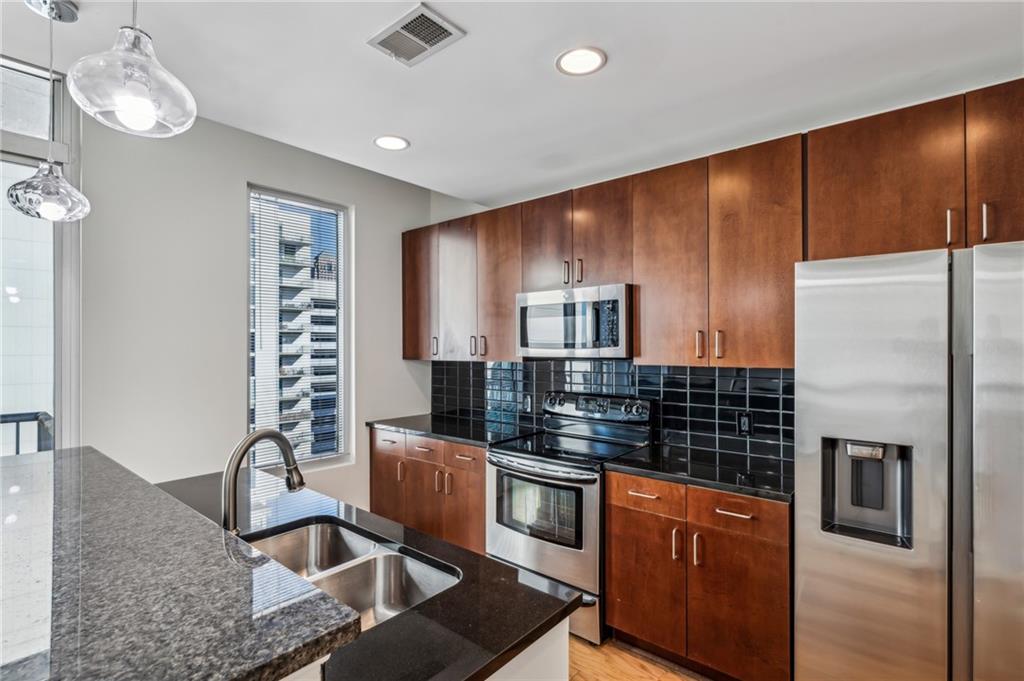 44 Peachtree Place NW 1828