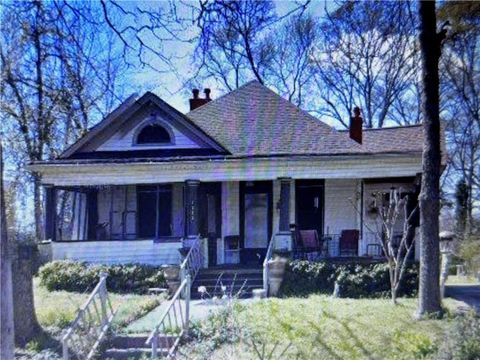 Homes For Sale - 1385 Allene Avenue<br/> Atlanta, GA 30310
