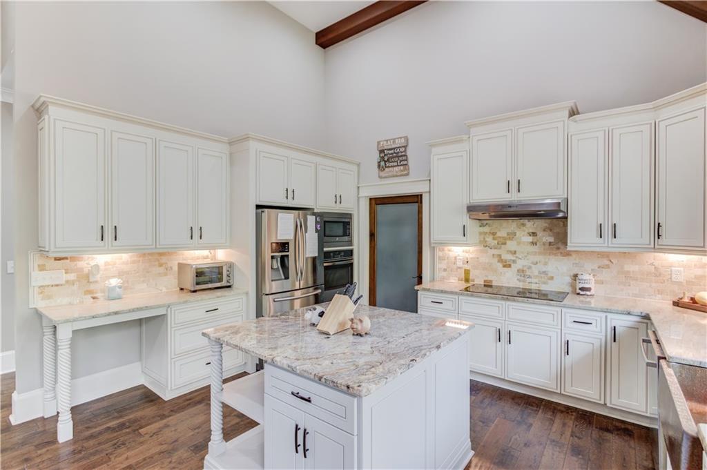 617 Skyland Drive, Hoschton, Georgia image 15