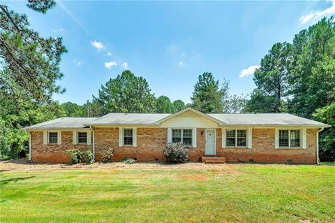 Homes For Sale - 2450 Mcgarity Road<br/> Mcdonough, GA 30252